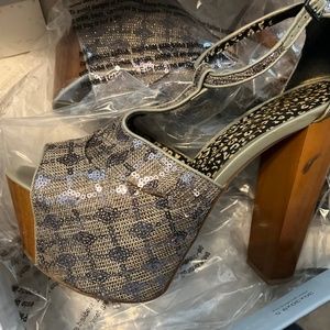 Jessica Simpson platform, sandals, sequin